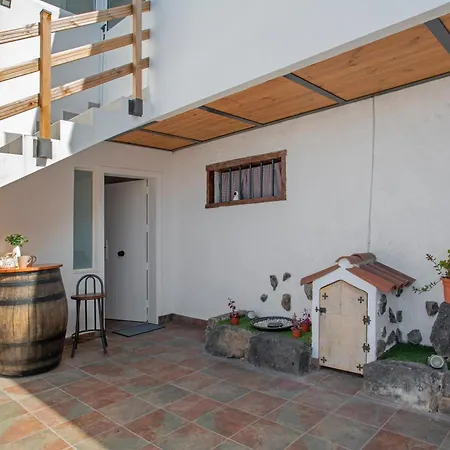 Lagar De Enzo Apartment *